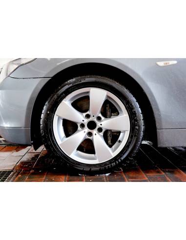 LIMPIADOR DE LLANTAS PREMIUM, 5 L -...